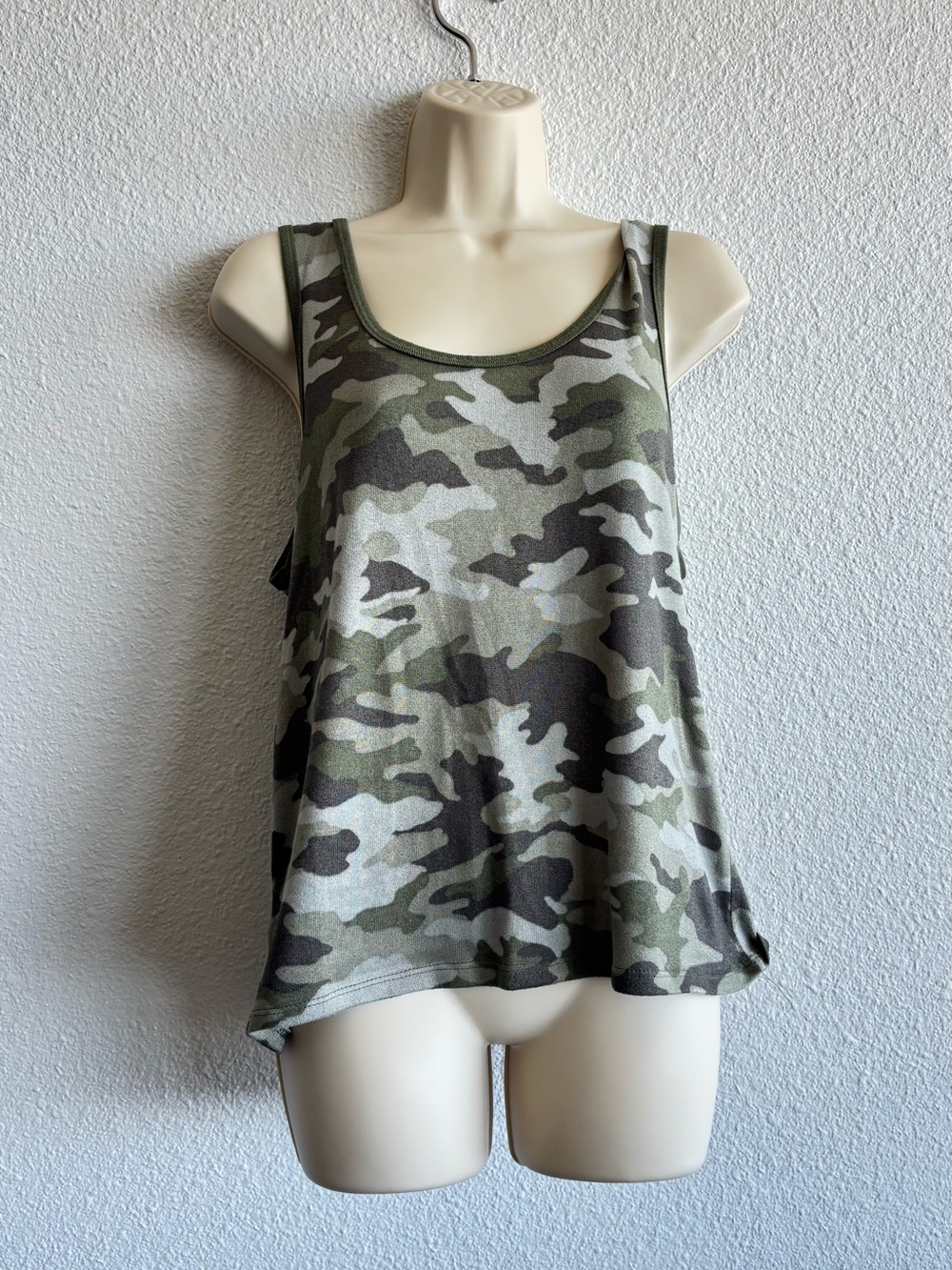 Lucky Brand Olive Camo Scoop Tank